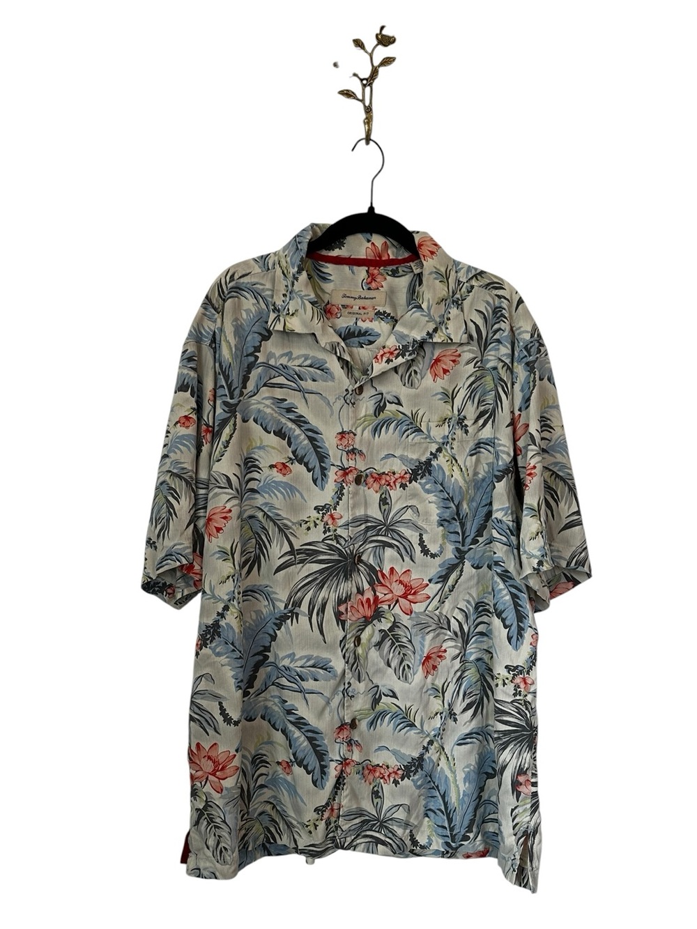 Tommy Bahama Mens Size XL Silk Hawaiian Shirt Beach Travel Summer Tropical